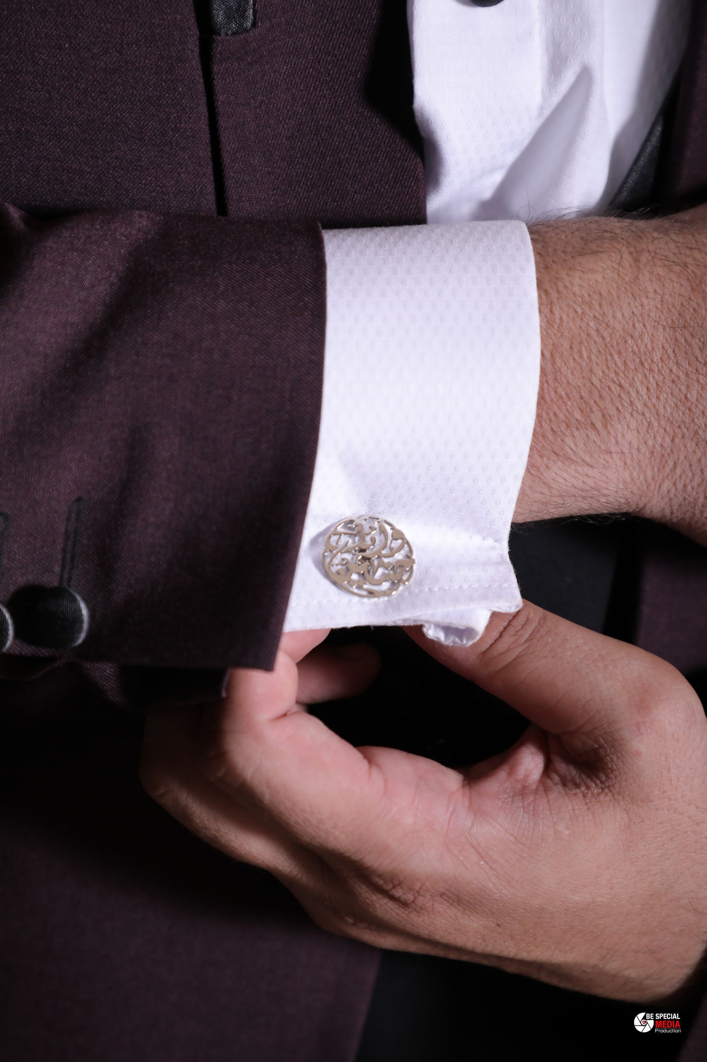 Customized Circular Engraved Arabic Calligraphy Cufflinks